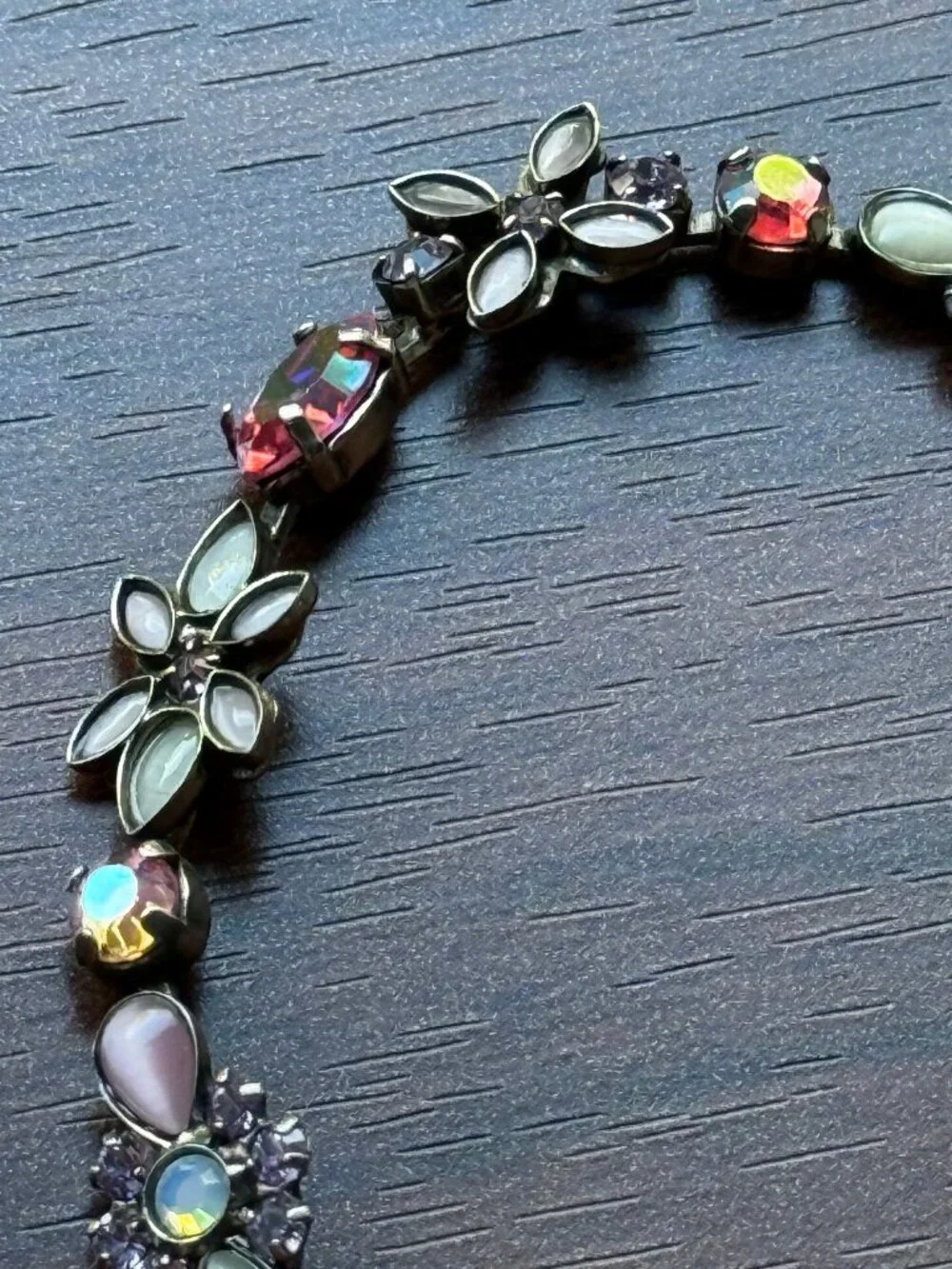 Vintage Pink Frosted Floral Sorrelli Crystal Bracelet